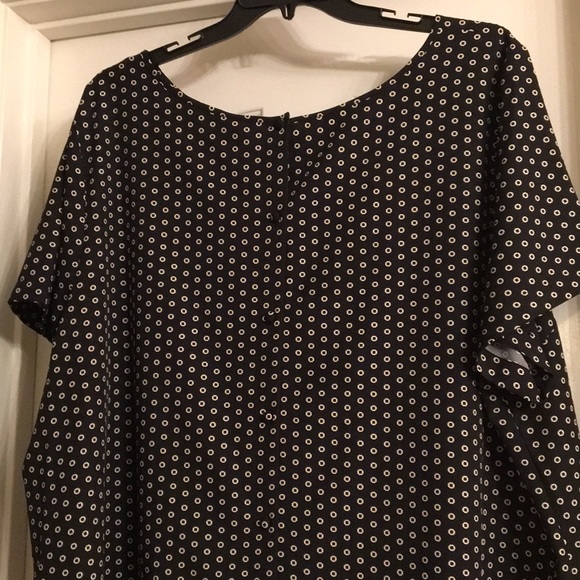 NWOT Ava & Viv blouse, size 4X and 1X - Picture 5 of 8